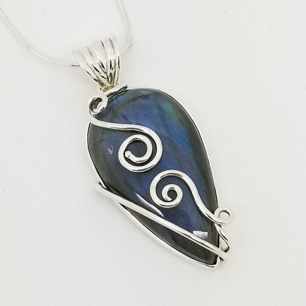 Labradorite Silver Wrap Pendant